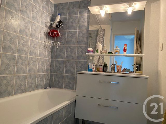 Appartement F2 à vendre - 2 pièces - 44.31 m2 - BESANCON - 25 - FRANCHE-COMTE - Century 21 Avenir Immobilier Appartement F2 à vendre - 2 pièces - 44.31 m2 - BESANCON - 25 - FRANCHE-COMTE - Century 21 Avenir Immobilier