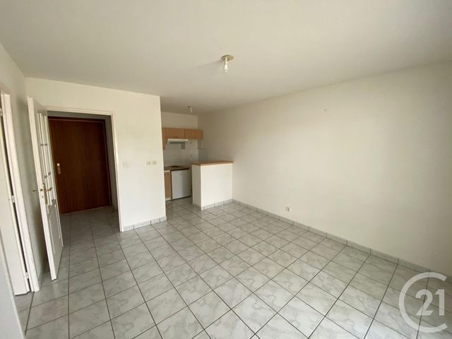 Afficher la photo en grand Appartement F2 à vendre - 2 pièces - 34.0 m2 - BESANCON - 25 - FRANCHE-COMTE - Century 21 Avenir Immobilier