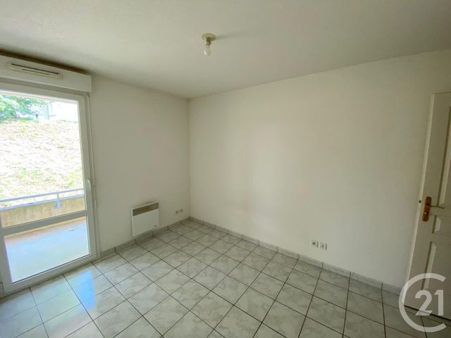 Afficher la photo en grand Appartement F2 à vendre - 2 pièces - 34.0 m2 - BESANCON - 25 - FRANCHE-COMTE - Century 21 Avenir Immobilier