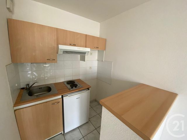 Afficher la photo en grand Appartement F2 à vendre - 2 pièces - 34.0 m2 - BESANCON - 25 - FRANCHE-COMTE - Century 21 Avenir Immobilier
