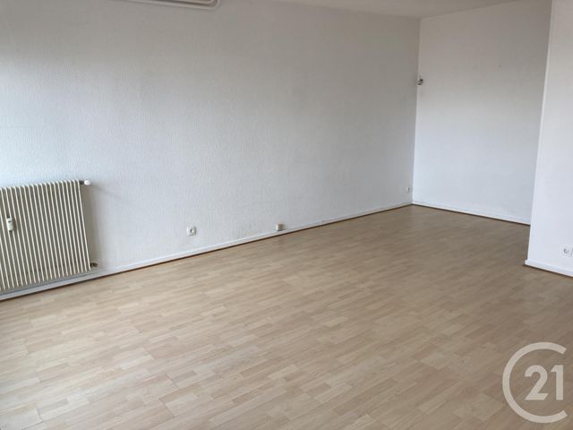 Appartement F1 à vendre - 1 pièce - 35.11 m2 - BESANCON - 25 - FRANCHE-COMTE - Century 21 Avenir Immobilier Appartement F1 à vendre - 1 pièce - 35.11 m2 - BESANCON - 25 - FRANCHE-COMTE - Century 21 Avenir Immobilier