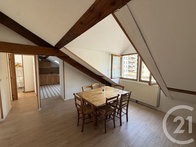 Appartement T3 à vendre - 3 pièces - 59.3 m2 - BESANCON - 25 - FRANCHE-COMTE - Century 21 Avenir Immobilier