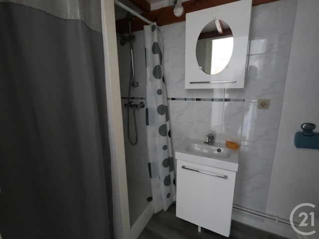 Studio à louer - 1 pièce - 13.0 m2 - BESANCON - 25 - FRANCHE-COMTE - Century 21 Avenir Immobilier Studio à louer - 1 pièce - 13.0 m2 - BESANCON - 25 - FRANCHE-COMTE - Century 21 Avenir Immobilier