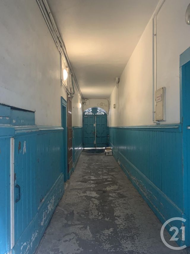 Appartement F1 à vendre - 1 pièce - 19.0 m2 - BESANCON - 25 - FRANCHE-COMTE - Century 21 Avenir Immobilier Appartement F1 à vendre - 1 pièce - 19.0 m2 - BESANCON - 25 - FRANCHE-COMTE - Century 21 Avenir Immobilier