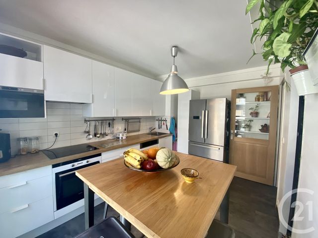 appartement à vendre - 5 pièces - 118.0 m2 - BESANCON - 25 - FRANCHE-COMTE - Century 21 Avenir Immobilier appartement à vendre - 5 pièces - 118.0 m2 - BESANCON - 25 - FRANCHE-COMTE - Century 21 Avenir Immobilier
