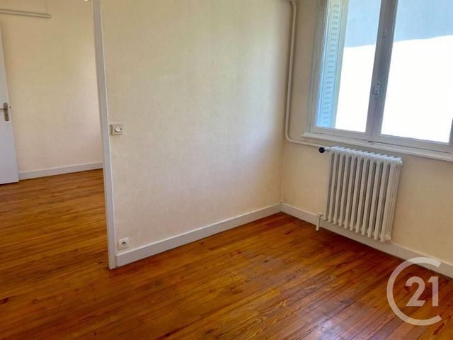Afficher la photo en grand Appartement T4 à vendre - 4 pièces - 59.0 m2 - BESANCON - 25 - FRANCHE-COMTE - Century 21 Avenir Immobilier