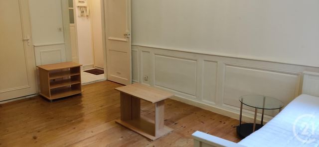 Appartement F1 à louer - 1 pièce - 31.0 m2 - BESANCON - 25 - FRANCHE-COMTE - Century 21 Avenir Immobilier Appartement F1 à louer - 1 pièce - 31.0 m2 - BESANCON - 25 - FRANCHE-COMTE - Century 21 Avenir Immobilier