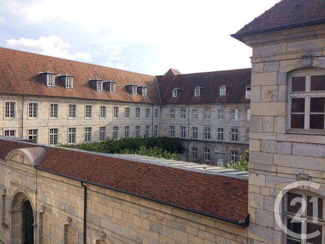 Appartement T4 à vendre - 3 pièces - 70.25 m2 - BESANCON - 25 - FRANCHE-COMTE - Century 21 Avenir Immobilier Appartement T4 à vendre - 3 pièces - 70.25 m2 - BESANCON - 25 - FRANCHE-COMTE - Century 21 Avenir Immobilier