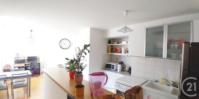 Appartement F2 à louer - 2 pièces - 47.35 m2 - BESANCON - 25 - FRANCHE-COMTE - Century 21 Avenir Immobilier Appartement F2 à louer - 2 pièces - 47.35 m2 - BESANCON - 25 - FRANCHE-COMTE - Century 21 Avenir Immobilier
