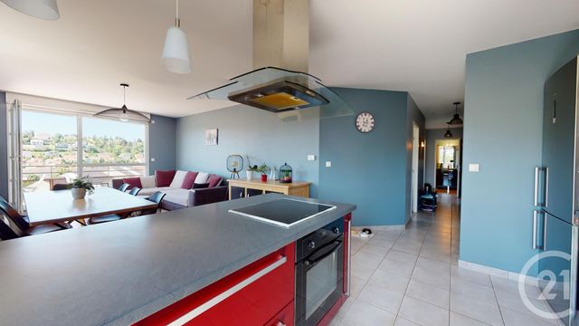 Afficher la photo en grand Appartement F4 à vendre - 4 pièces - 80.0 m2 - BESANCON - 25 - FRANCHE-COMTE - Century 21 Avenir Immobilier