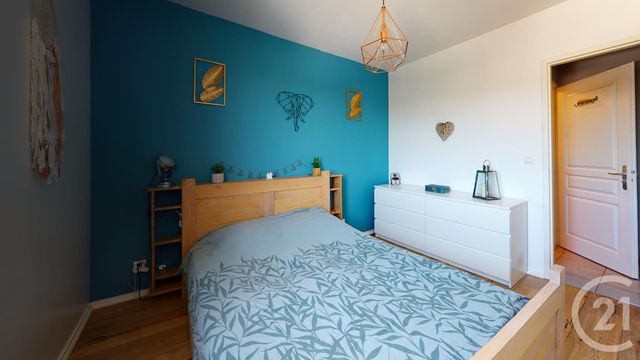 Afficher la photo en grand Appartement F4 à vendre - 4 pièces - 80.0 m2 - BESANCON - 25 - FRANCHE-COMTE - Century 21 Avenir Immobilier