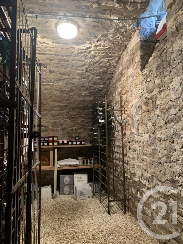 Appartement F4 à vendre - 4 pièces - 130.0 m2 - BESANCON - 25 - FRANCHE-COMTE - Century 21 Avenir Immobilier Appartement F4 à vendre - 4 pièces - 130.0 m2 - BESANCON - 25 - FRANCHE-COMTE - Century 21 Avenir Immobilier