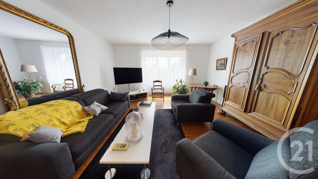 Appartement F4 à vendre - 4 pièces - 130.0 m2 - BESANCON - 25 - FRANCHE-COMTE - Century 21 Avenir Immobilier Appartement F4 à vendre - 4 pièces - 130.0 m2 - BESANCON - 25 - FRANCHE-COMTE - Century 21 Avenir Immobilier
