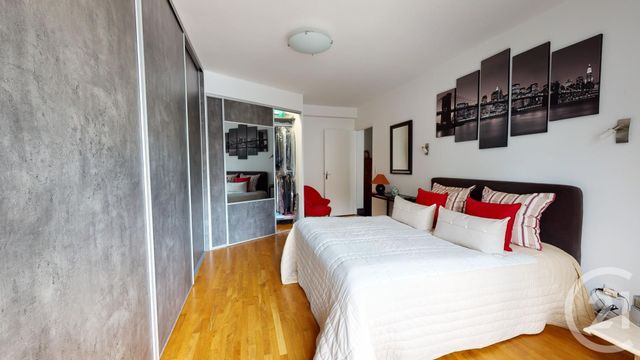 Appartement F4 à vendre - 4 pièces - 130.0 m2 - BESANCON - 25 - FRANCHE-COMTE - Century 21 Avenir Immobilier Appartement F4 à vendre - 4 pièces - 130.0 m2 - BESANCON - 25 - FRANCHE-COMTE - Century 21 Avenir Immobilier