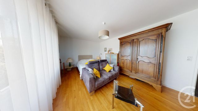 Appartement F4 à vendre - 4 pièces - 130.0 m2 - BESANCON - 25 - FRANCHE-COMTE - Century 21 Avenir Immobilier Appartement F4 à vendre - 4 pièces - 130.0 m2 - BESANCON - 25 - FRANCHE-COMTE - Century 21 Avenir Immobilier