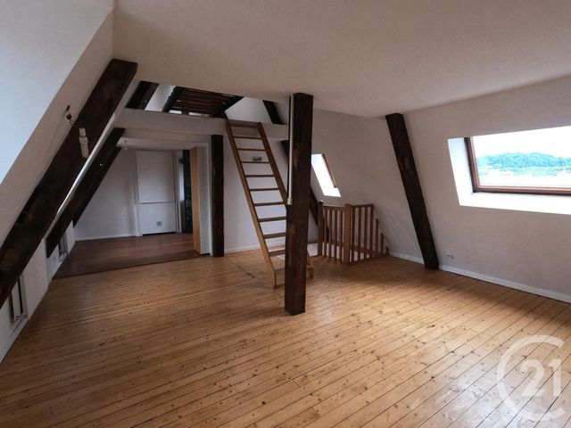 Afficher la photo en grand Appartement F5 à louer - 5 pièces - 95.84 m2 - BESANCON - 25 - FRANCHE-COMTE - Century 21 Avenir Immobilier