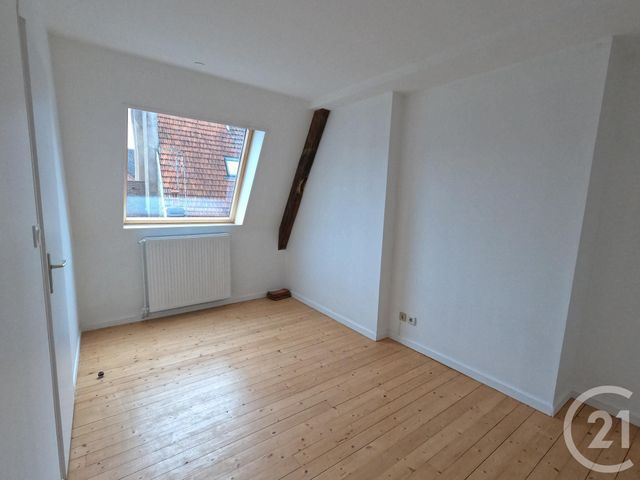 Afficher la photo en grand Appartement F5 à louer - 5 pièces - 95.84 m2 - BESANCON - 25 - FRANCHE-COMTE - Century 21 Avenir Immobilier