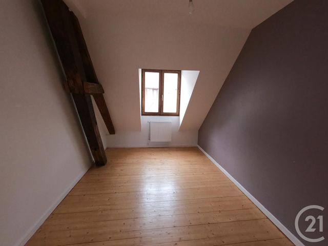 Afficher la photo en grand Appartement F5 à louer - 5 pièces - 95.84 m2 - BESANCON - 25 - FRANCHE-COMTE - Century 21 Avenir Immobilier