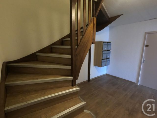 Afficher la photo en grand Appartement F3 à louer - 3 pièces - 50.0 m2 - FRANOIS - 25 - FRANCHE-COMTE - Century 21 Avenir Immobilier