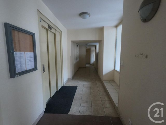Afficher la photo en grand Appartement F3 à vendre - 3 pièces - 72.95 m2 - BESANCON - 25 - FRANCHE-COMTE - Century 21 Avenir Immobilier