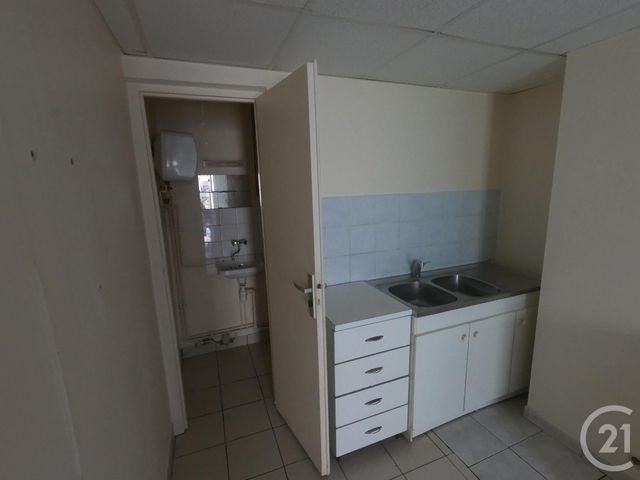 Afficher la photo en grand Studio à vendre - 1 pièce - 13.9 m2 - BESANCON - 25 - FRANCHE-COMTE - Century 21 Avenir Immobilier