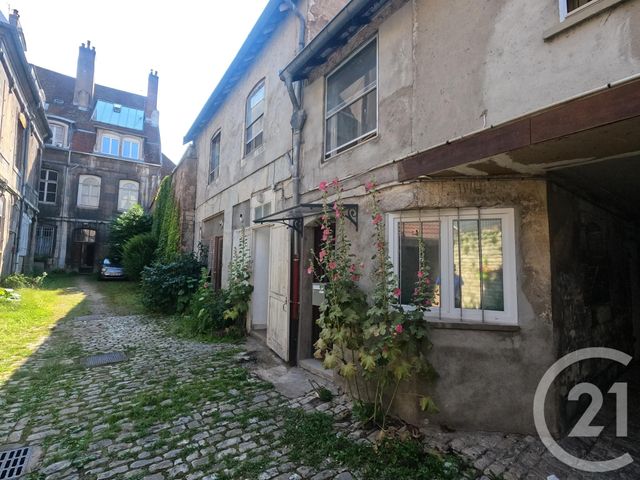 Afficher la photo en grand Studio à vendre - 1 pièce - 14.8 m2 - BESANCON - 25 - FRANCHE-COMTE - Century 21 Avenir Immobilier