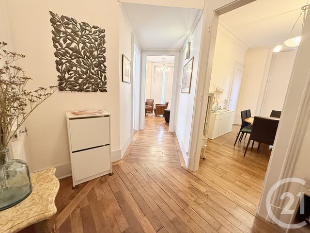 Appartement T4 à vendre - 4 pièces - 78.74 m2 - BESANCON - 25 - FRANCHE-COMTE - Century 21 Avenir Immobilier