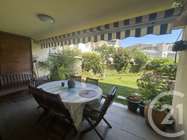 Appartement T5 à vendre - 6 pièces - 106.53 m2 - BESANCON - 25 - FRANCHE-COMTE - Century 21 Avenir Immobilier