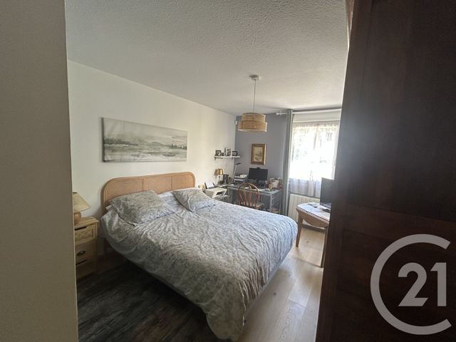 Appartement T5 à vendre - 6 pièces - 106.53 m2 - BESANCON - 25 - FRANCHE-COMTE - Century 21 Avenir Immobilier