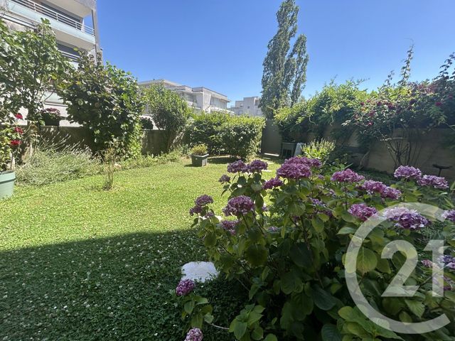 Appartement T5 à vendre - 6 pièces - 106.53 m2 - BESANCON - 25 - FRANCHE-COMTE - Century 21 Avenir Immobilier