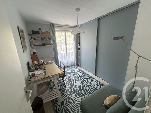 Appartement T5 à vendre - 6 pièces - 106.53 m2 - BESANCON - 25 - FRANCHE-COMTE - Century 21 Avenir Immobilier