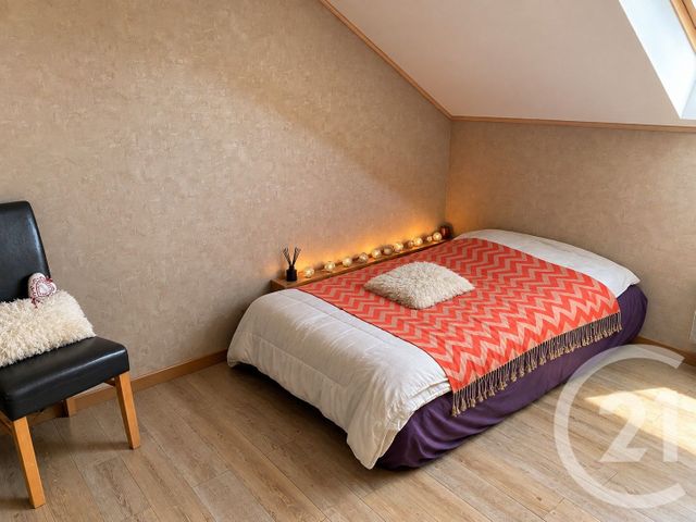 Appartement F5 à vendre - 5 pièces - 76.0 m2 - ROCHE LEZ BEAUPRE - 25 - FRANCHE-COMTE - Century 21 Avenir Immobilier