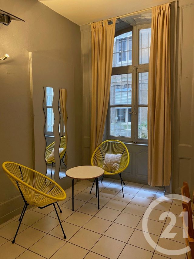Appartement T1 à vendre - 2 pièces - 29.13 m2 - BESANCON - 25 - FRANCHE-COMTE - Century 21 Avenir Immobilier