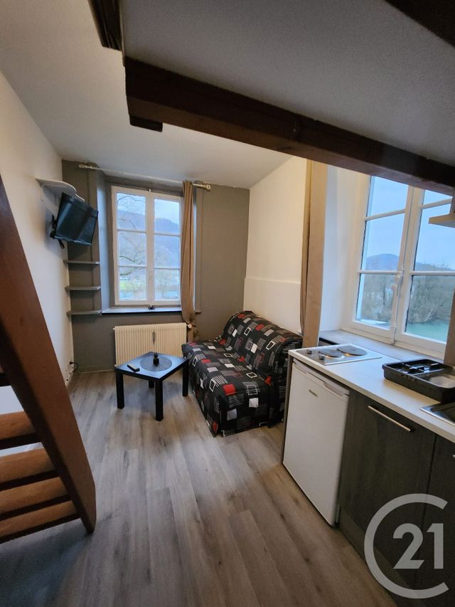 Appartement T1 à vendre - 5 pièces - 52.56 m2 - BEURE - 25 - FRANCHE-COMTE - Century 21 Avenir Immobilier