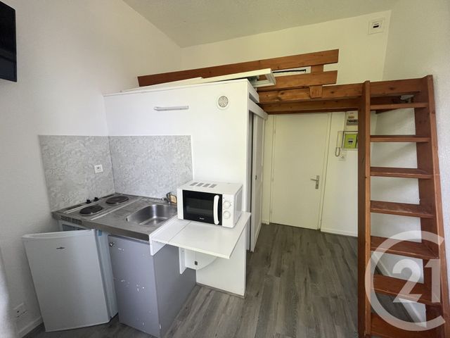 Appartement T1 à vendre - 5 pièces - 52.56 m2 - BEURE - 25 - FRANCHE-COMTE - Century 21 Avenir Immobilier