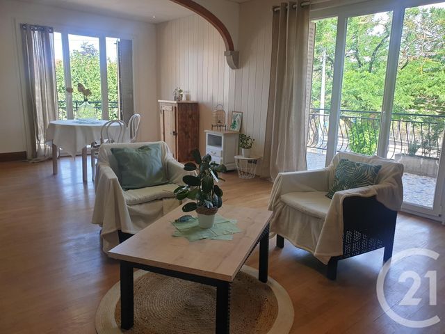 Appartement T5 à louer - 5 pièces - 105.91 m2 - BESANCON - 25 - FRANCHE-COMTE - Century 21 Avenir Immobilier