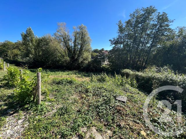 terrain - POUILLEY LES VIGNES - 25