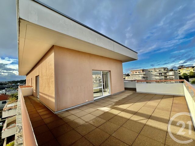 Appartement F5 à vendre - 5 pièces - 117.0 m2 - BESANCON - 25 - FRANCHE-COMTE - Century 21 Avenir Immobilier