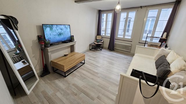 Appartement F1 à louer - 1 pièce - 33.49 m2 - BESANCON - 25 - FRANCHE-COMTE - Century 21 Avenir Immobilier