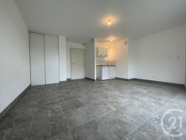 Appartement F1 à vendre - 1 pièce - 32.0 m2 - BESANCON - 25 - FRANCHE-COMTE - Century 21 Avenir Immobilier