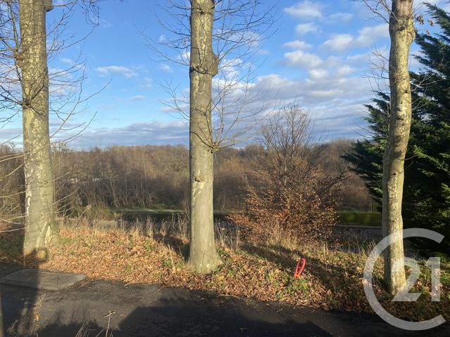 Afficher la photo en grand terrain à vendre - 653.0 m2 - GENEUILLE - 25 - FRANCHE-COMTE - Century 21 Avenir Immobilier