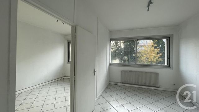 Appartement F3 à vendre - 4 pièces - 57.0 m2 - BESANCON - 25 - FRANCHE-COMTE - Century 21 Avenir Immobilier