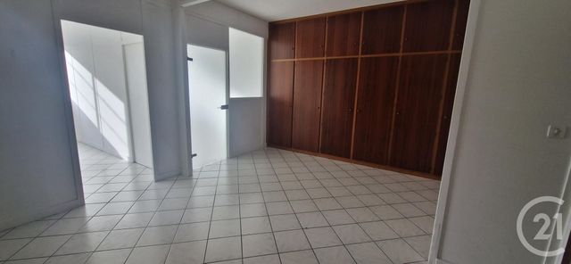 Appartement F3 à vendre - 4 pièces - 57.0 m2 - BESANCON - 25 - FRANCHE-COMTE - Century 21 Avenir Immobilier