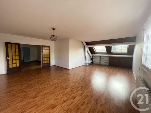 Appartement F5 à vendre - 8 pièces - 130.0 m2 - BESANCON - 25 - FRANCHE-COMTE - Century 21 Avenir Immobilier