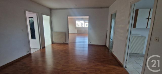 Afficher la photo en grand Appartement F5 à vendre - 8 pièces - 130.0 m2 - BESANCON - 25 - FRANCHE-COMTE - Century 21 Avenir Immobilier