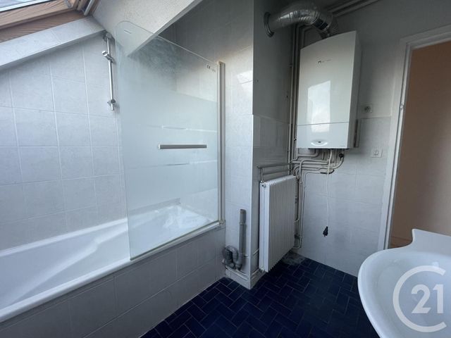 Appartement F5 à vendre - 8 pièces - 130.0 m2 - BESANCON - 25 - FRANCHE-COMTE - Century 21 Avenir Immobilier