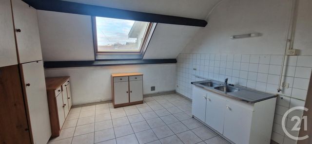 Afficher la photo en grand Appartement F5 à vendre - 8 pièces - 130.0 m2 - BESANCON - 25 - FRANCHE-COMTE - Century 21 Avenir Immobilier