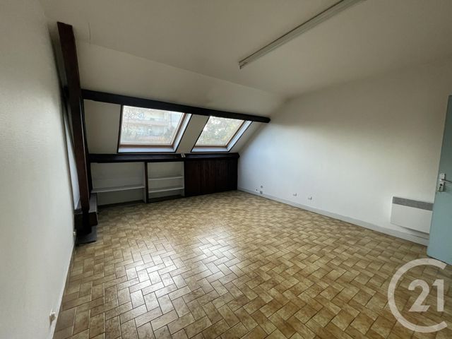 Appartement F5 à vendre - 8 pièces - 130.0 m2 - BESANCON - 25 - FRANCHE-COMTE - Century 21 Avenir Immobilier