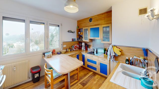 Appartement F5 à vendre - 5 pièces - 96.24 m2 - BESANCON - 25 - FRANCHE-COMTE - Century 21 Avenir Immobilier