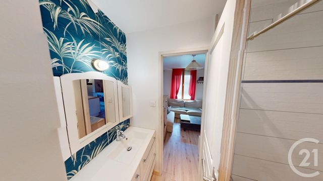 Afficher la photo en grand Appartement T2 à vendre - 2 pièces - 33.0 m2 - BESANCON - 25 - FRANCHE-COMTE - Century 21 Avenir Immobilier